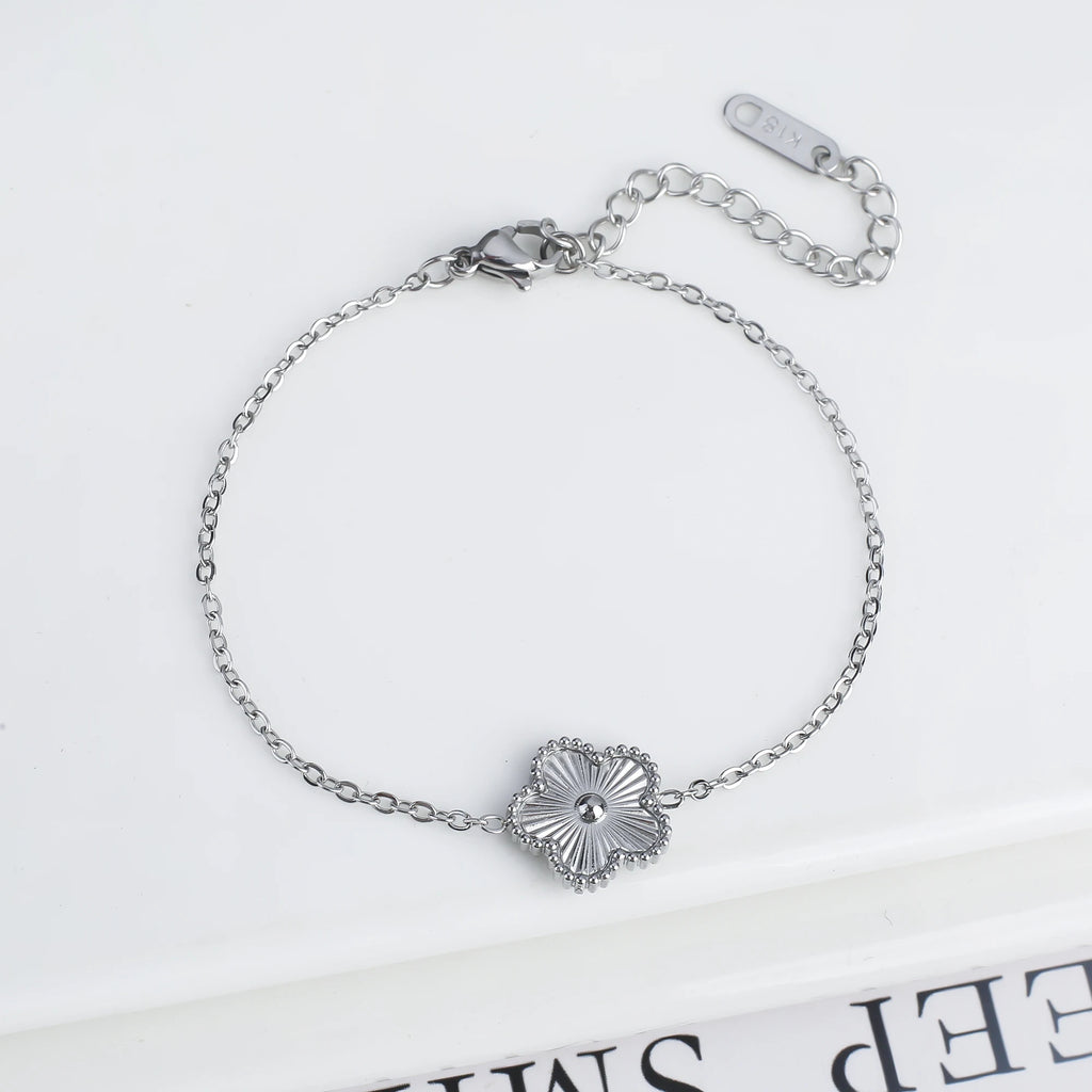 Golden Clover Bracelet